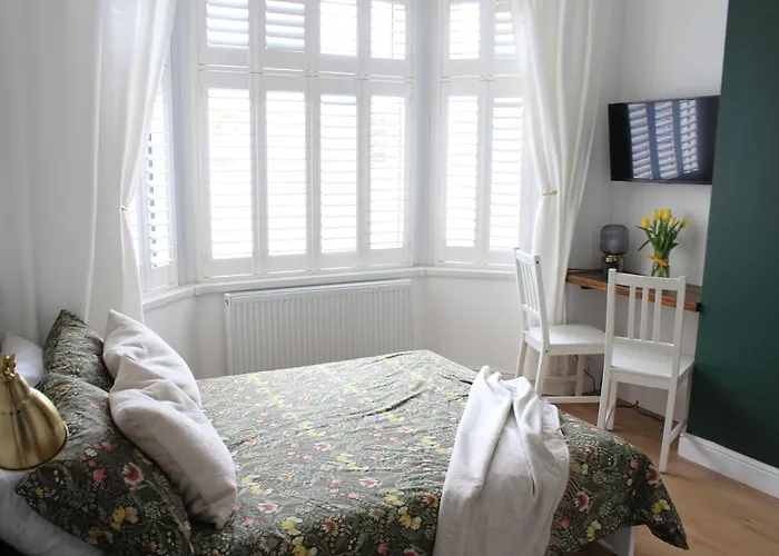 Private Toilet, 15 Min To Central London